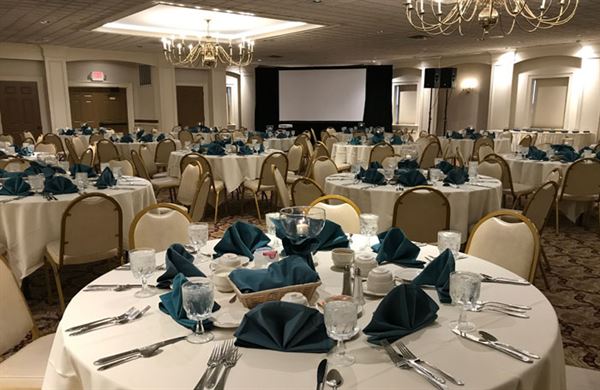 Presidential Banquet Center