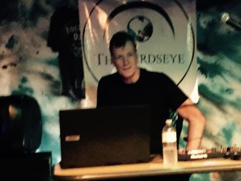 Dancing Dave DJ-dj and band connection service