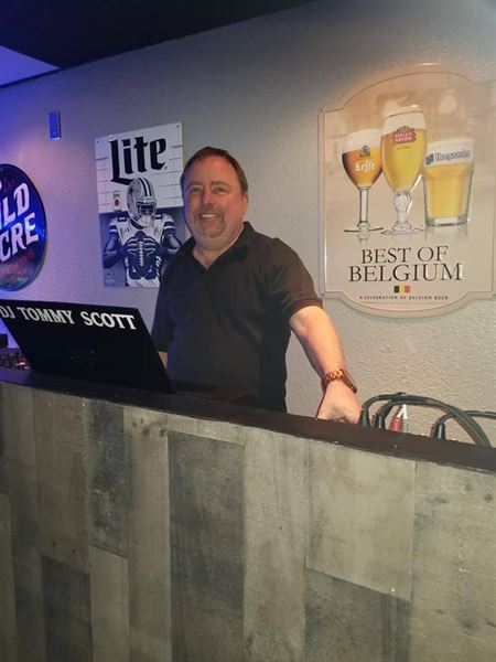 DJ Tommy Scott