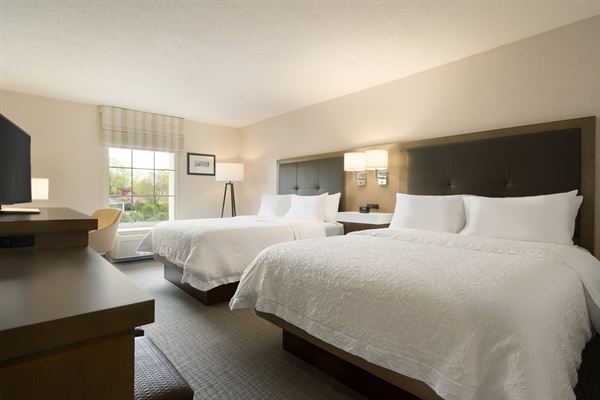 Hampton Inn & Suites Newport/Middletown