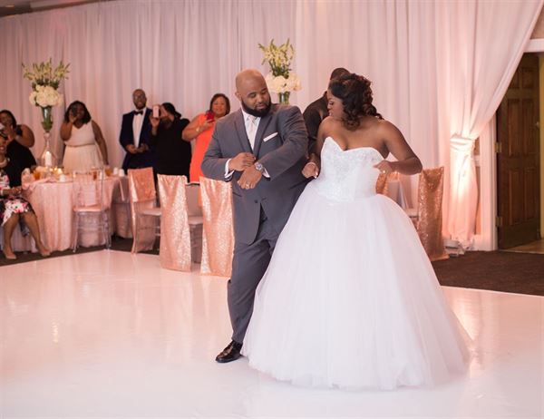 Village Inn Hotel & Event Center