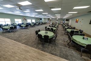 The Oakwood Center - Dining Room