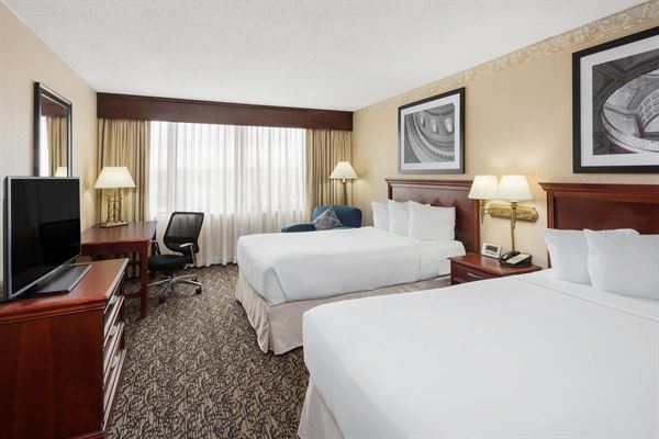 Capitol Plaza Hotel and Convention Center
