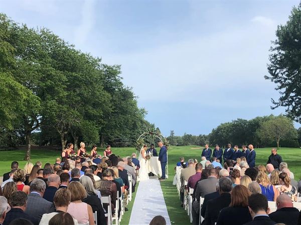 North Shore Country Club