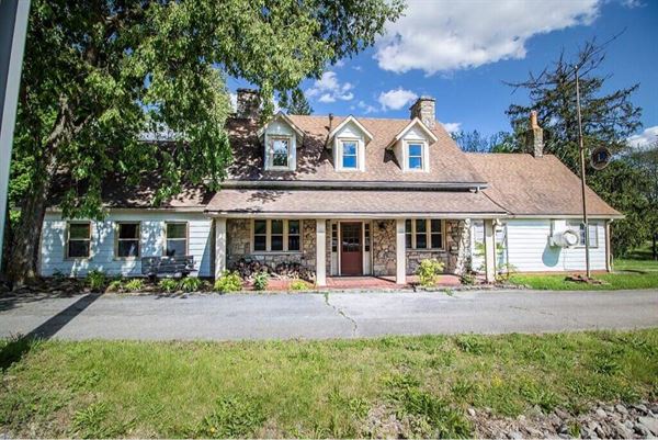 Hey! Mr. DJ! Entertainment Services,LLC