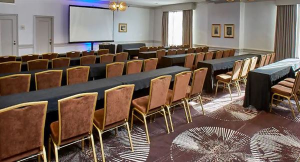 Hilton Milwaukee City Center