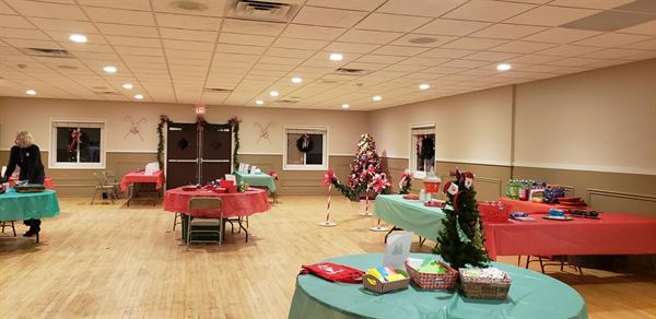 Johnsburg Community Club