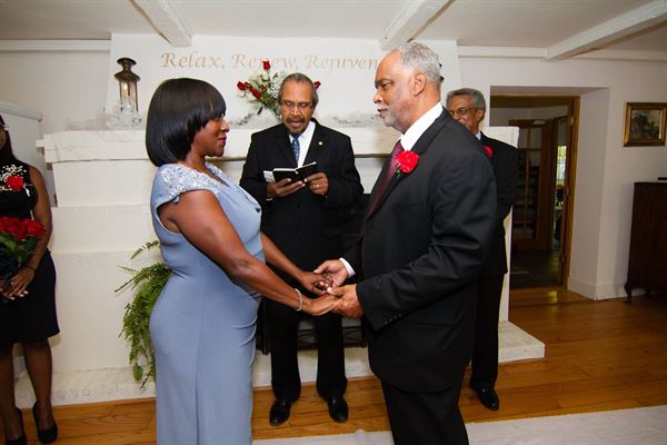 Ye Olde Manor House Bed & Breakfast