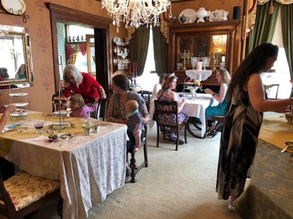 Schuster Mansion Bed and Breakfast