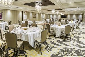 Crowne Jewel Ballroom