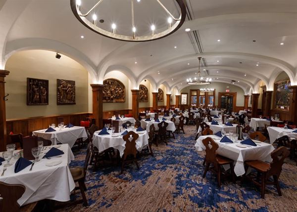 Mader's Restaurant & Catering