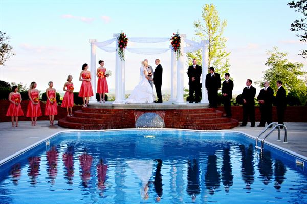 Mountain View Gardens And Ballroom