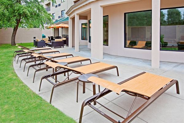 Courtyard Mishawaka-University Area