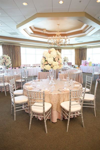 Isla Del Sol Yacht & Country Club