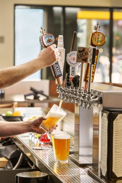 Jasper's Corner Tap & Kitchen