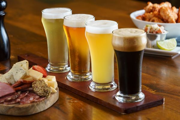 Jasper's Corner Tap & Kitchen