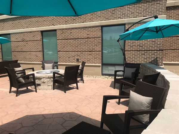 Hampton Inn & Suites Mishawaka/South Bend at Heritage Square