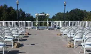 Prairie Terrace & Grounds