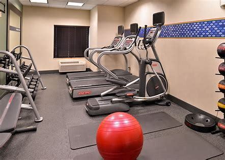 Hampton Inn & Suites Ontario