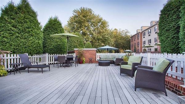 Best Western Plus Country Cupboard Inn