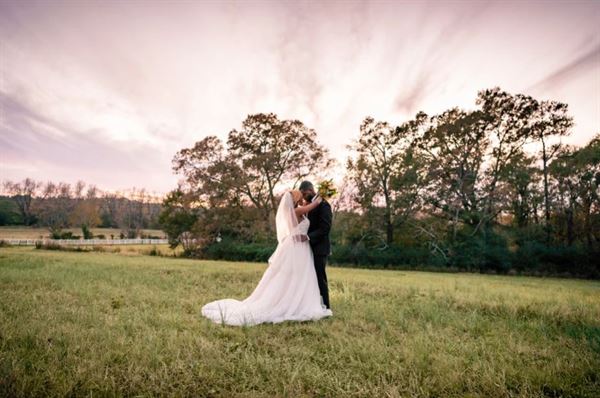 The Gavi Estate and Barn