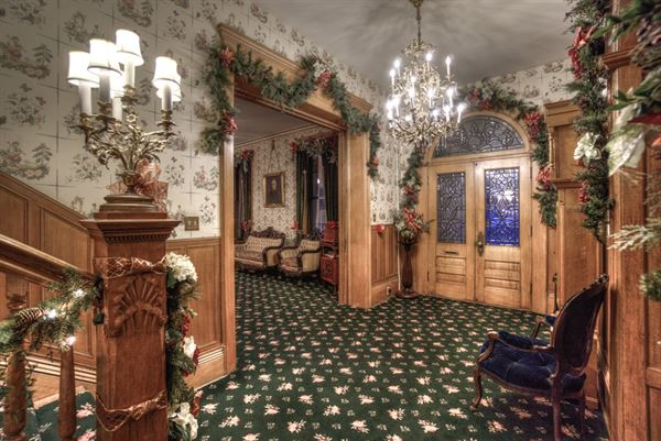 J.E. Reeves Victorian Home and Museum