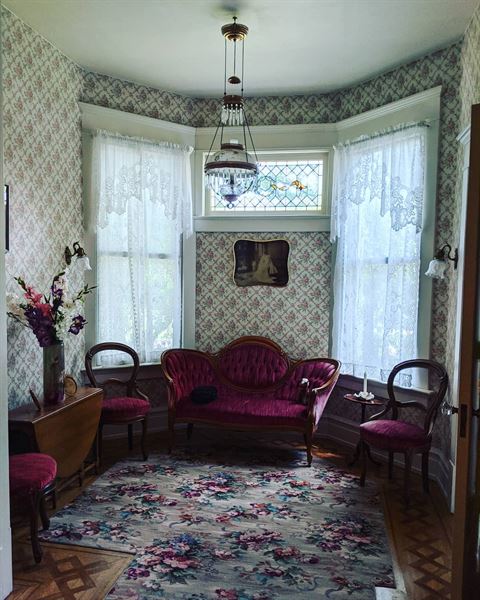 J.E. Reeves Victorian Home and Museum