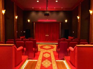 The Ruby Chapel / PrivateTheater