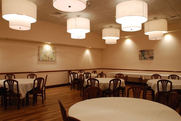 The Plaza Hotel & Suites