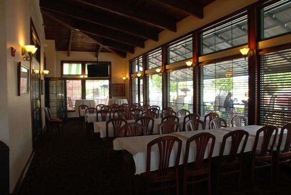 The Plaza Hotel & Suites