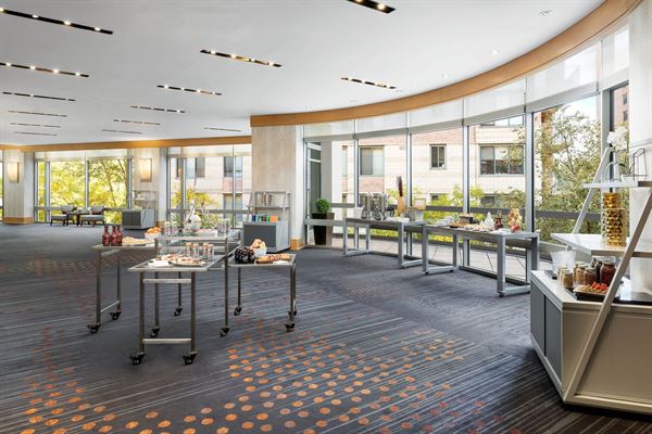 The Westin Arlington Gateway