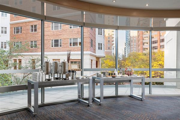 The Westin Arlington Gateway