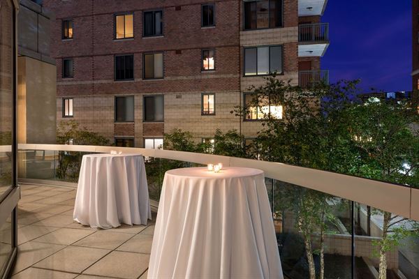 The Westin Arlington Gateway