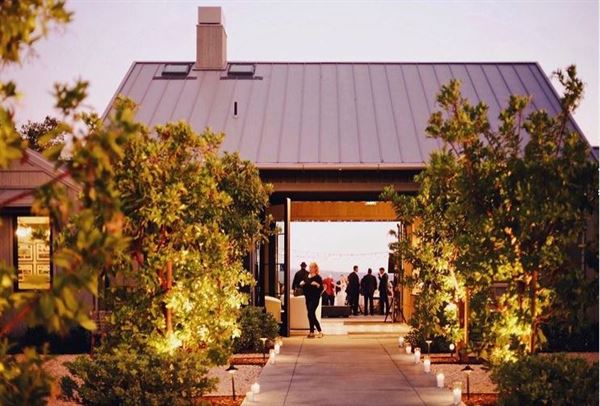 Robert Young Estate Winery