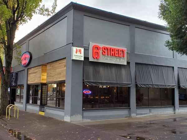 Sixth Street Grill