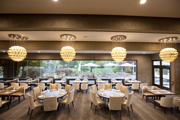 J Vineyards & Winery