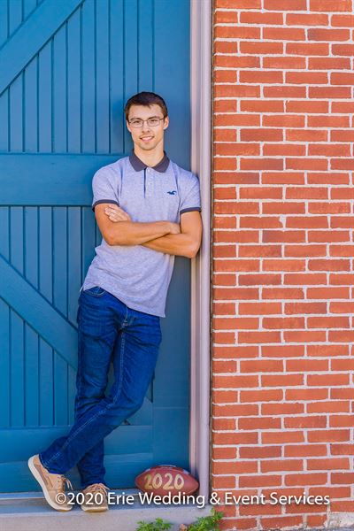 Willow & Roots Studios - Portrait Photography