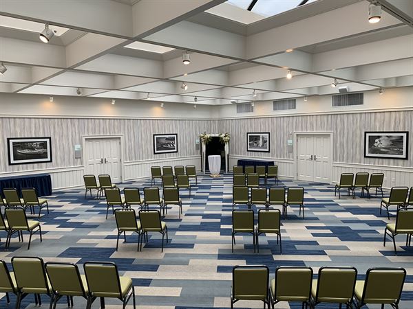 Holiday Inn Hotel & Suites North Beach