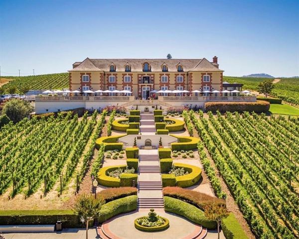 Domaine Carneros