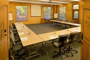 Sycamore Meeting Room