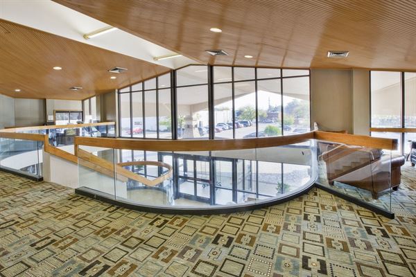 Holiday Inn Express Detroit-Warren