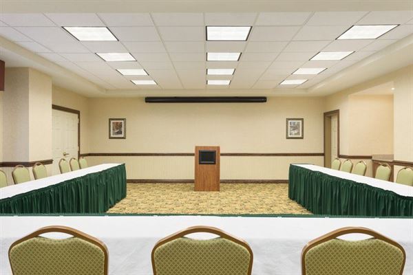 Country Inn & Suites By Carlson, State College, PA