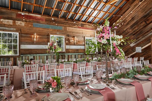 Yellow House Bed and Breakfast & Event Center