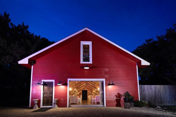 Yellow House Bed and Breakfast & Event Center