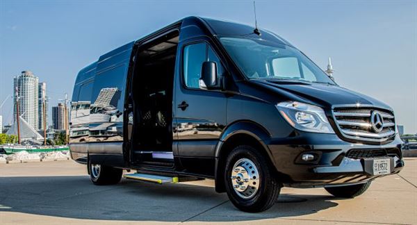 Klassic Limousine, Inc