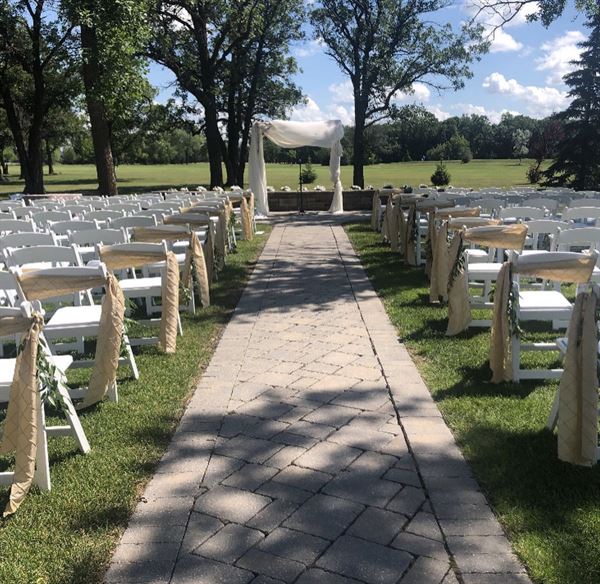 Breezy Bend Country Club