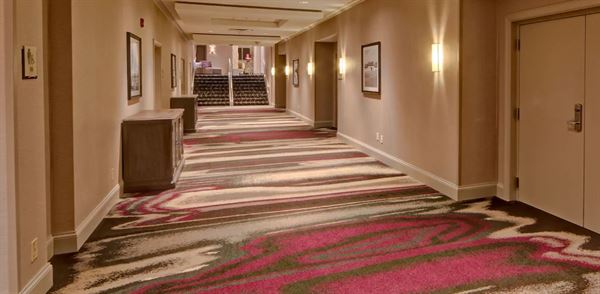 DoubleTree by Hilton Hotel Decatur Riverfront