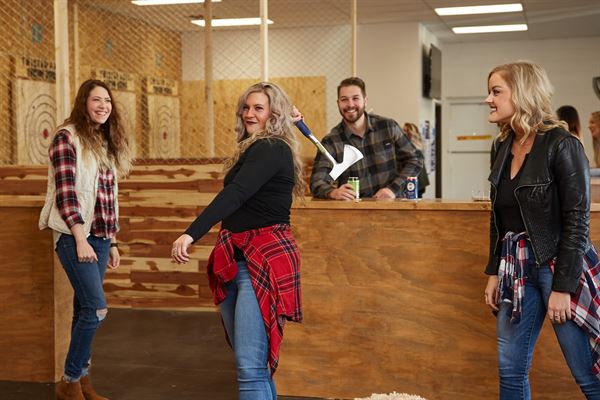 Twisted Axes Throw House