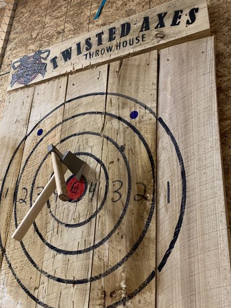 Twisted Axes Throw House