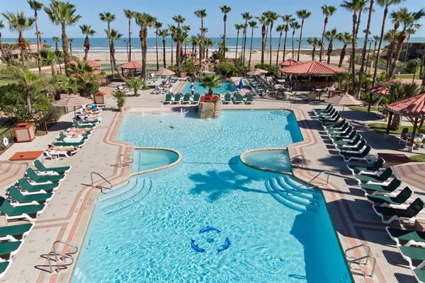 Isla Grand Beach Resort